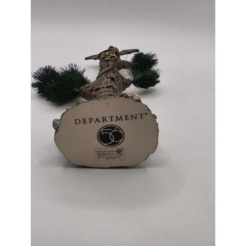 Department 56 Snow Village Halloween Spooky Totem Skull Bat Witch 56.53063